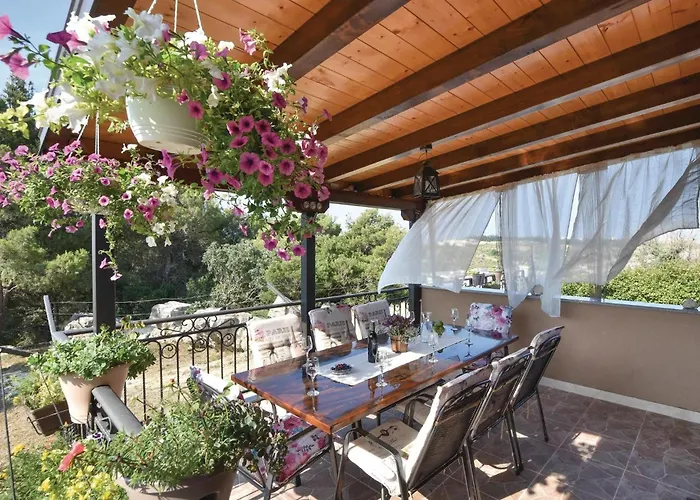 Lovely In With Jacuzzi Σπίτι διακοπών